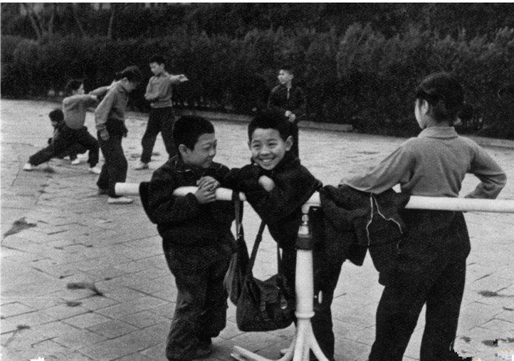 电影李连杰爱情故事中的歌曲_电影李连杰爱情故事中的女主角_李连杰在电影中的爱情故事