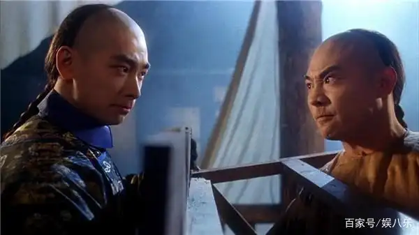 李连杰与赵文卓仅有的两次合作之功夫皇帝方世玉：首次合作成经典