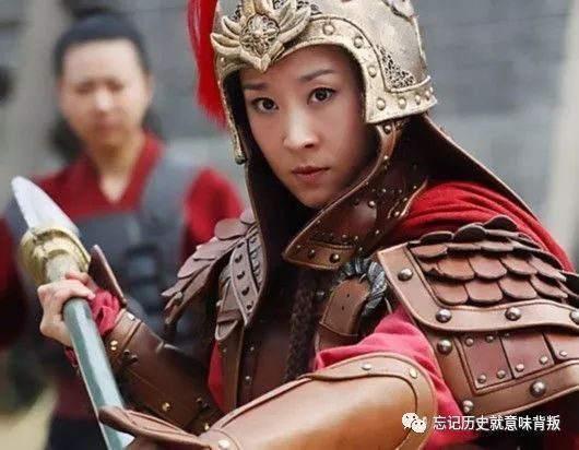 包青天其中的一个故事_历史长河中的包青天形象_包青天长河落日