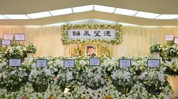宝马的品牌价值和理念_甄子丹的精神_甄子丹的生活理念与价值观