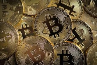 探索最佳比特币应用：Coinbase与Blockchain.com的全面评测与推荐