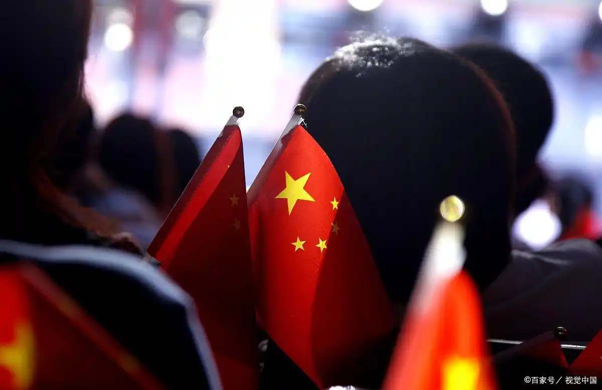 理解数字货币如何推动跨国企业转型：应对全球市场竞争的新策略_跨国货币结算风险_跨国交易中的货币兑换问题